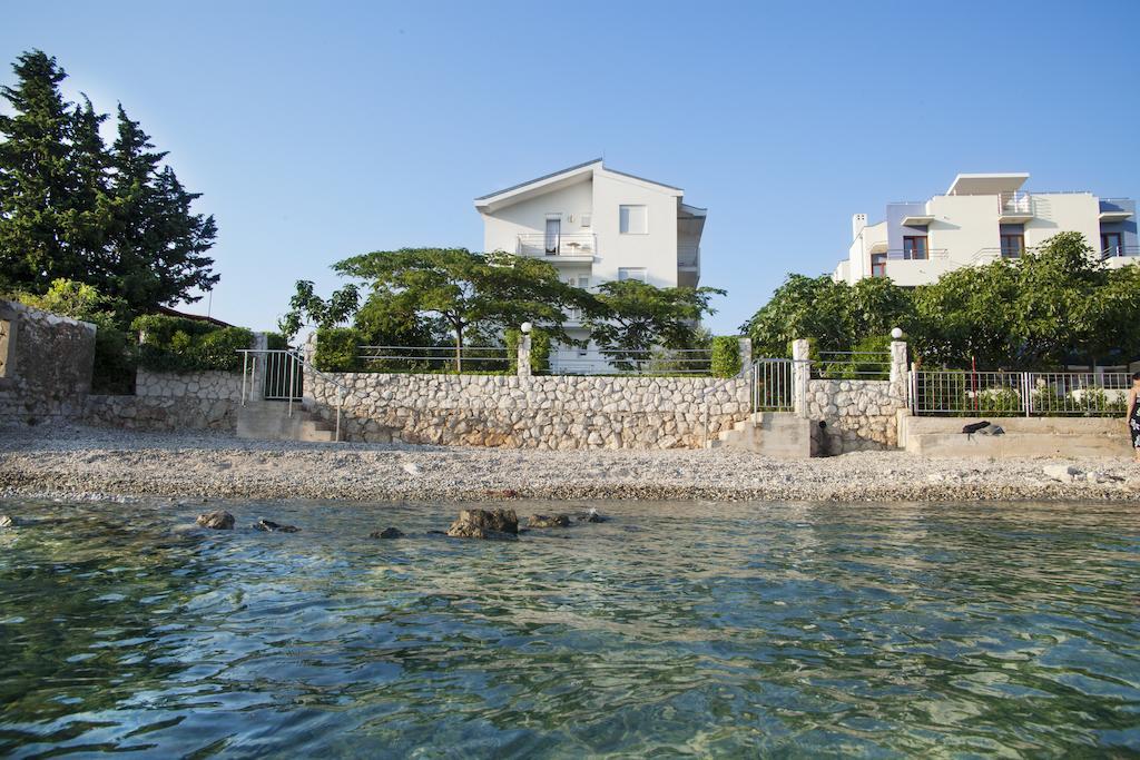 Apartments Esperanca 스베티 페타르 객실 사진